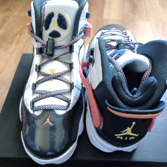 NIB Jordan 6 Rings - Picture 13 of 16